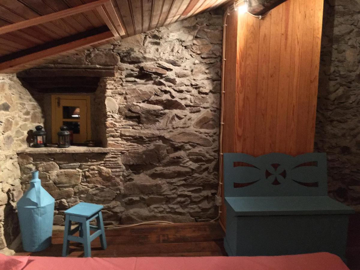 Casa Dos Livros Hébergement de vacances Talasnal